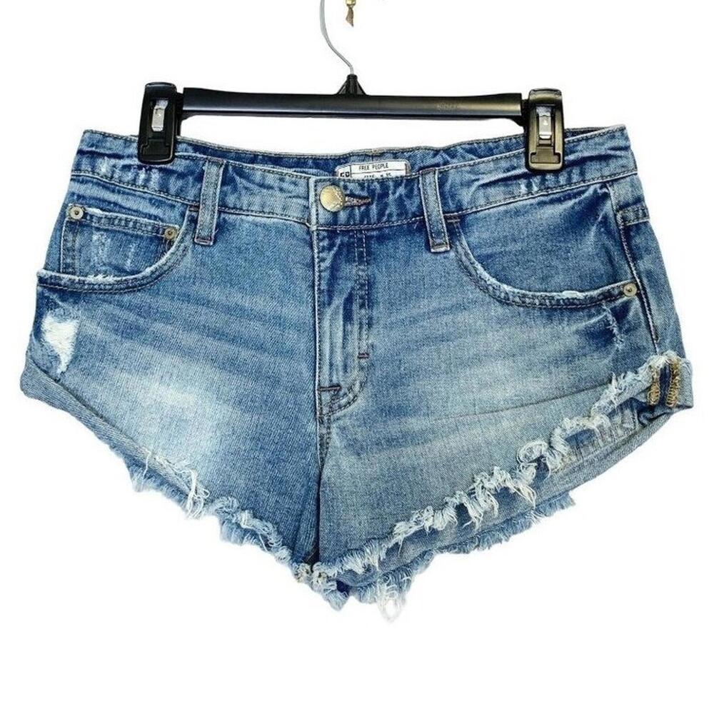 Free People Womem's Distressed Frayed Raw Hem‎ Denim Jean Shorts Size 25
